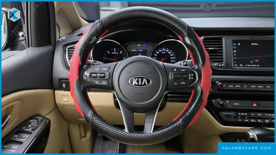KIA CARNIVAL 9-SEATER PRSTIGE