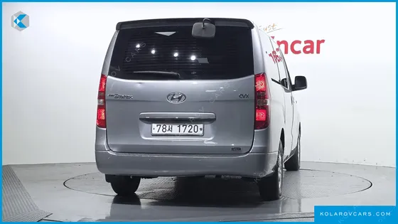 HYUNDAI STAREX 11-SEATER WAGON