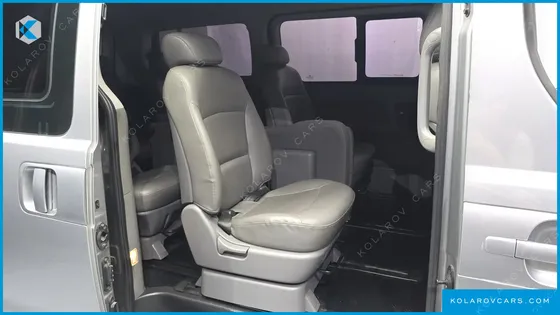 HYUNDAI STAREX 11-SEATER WAGON