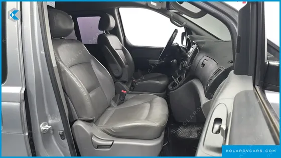 HYUNDAI STAREX 11-SEATER WAGON