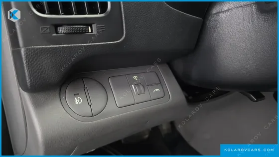 HYUNDAI STAREX 11-SEATER WAGON