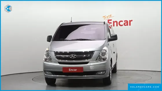 HYUNDAI STAREX 3-SEATER VAN
