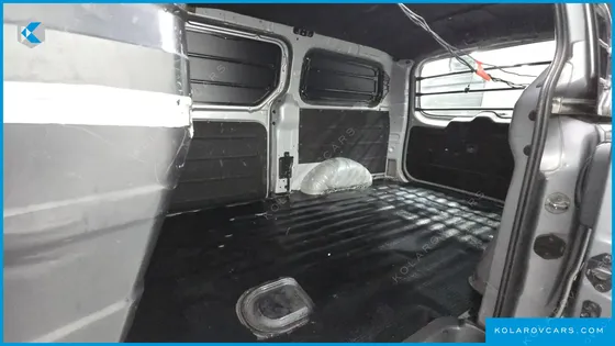 HYUNDAI STAREX 3-SEATER VAN
