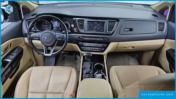 KIA CARNIVAL 9-SEATER NOBLESSE SPECIAL
