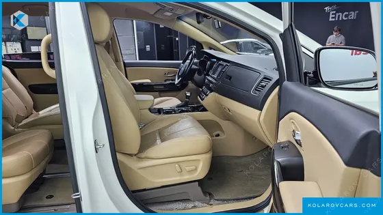 KIA CARNIVAL 9-SEATER NOBLESSE SPECIAL