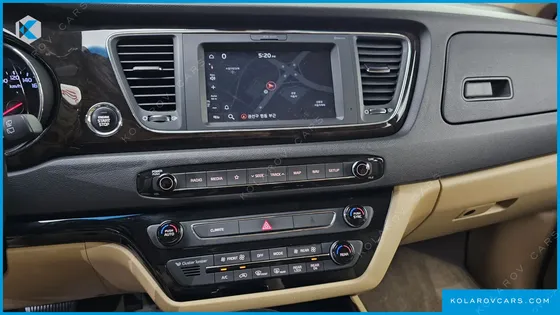 KIA CARNIVAL 9-SEATER NOBLESSE SPECIAL