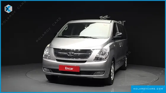 HYUNDAI STAREX 12-SEATER WAGON