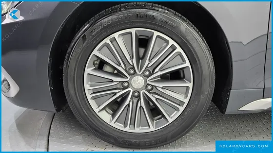 HYUNDAI GRANDEUR EXCLUSIVE