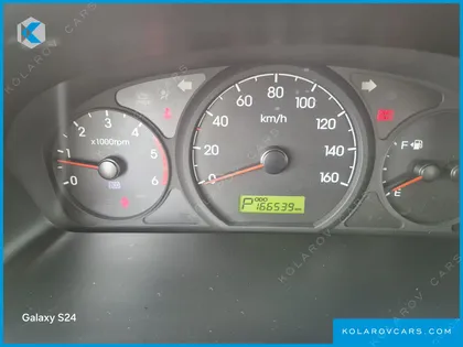 HYUNDAI STAREX GUARD CAR OF CHILDREN