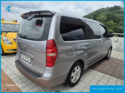 HYUNDAI STAREX 11-SEATER WAGON HVX