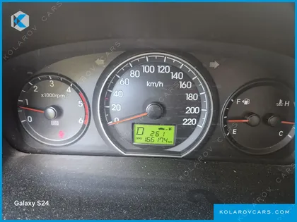 HYUNDAI STAREX 11-SEATER WAGON HVX