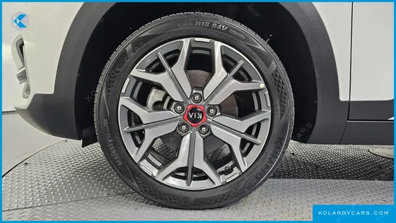 KIA SELTOS GASOLINE 1.6 TURBO 4WD
