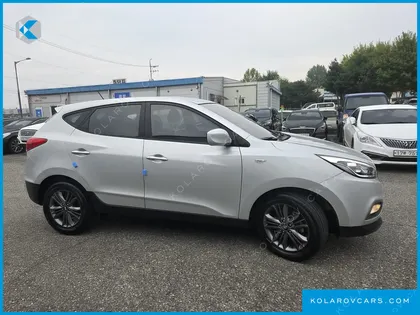 HYUNDAI TUCSON DIESEL(E-VGT) 2WD