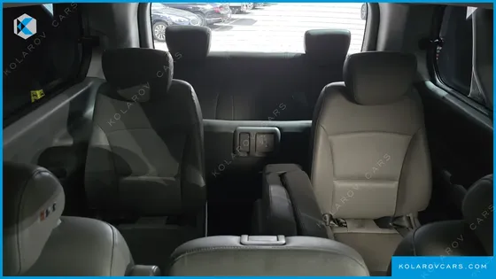 HYUNDAI STAREX 11-SEATER WAGON HVX