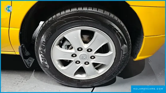 HYUNDAI STAREX 4WD GUARD CAR OF CHIDREN