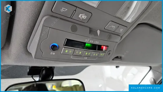 HYUNDAI STAREX 4WD GUARD CAR OF CHIDREN