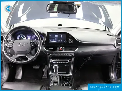 HYUNDAI GRANDEUR EXCLUSIVE