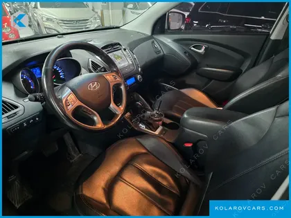 HYUNDAI TUCSON DIESEL(E-VGT) 4WD
