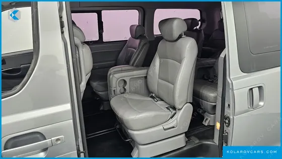 HYUNDAI STAREX 12-SEATER WAGON