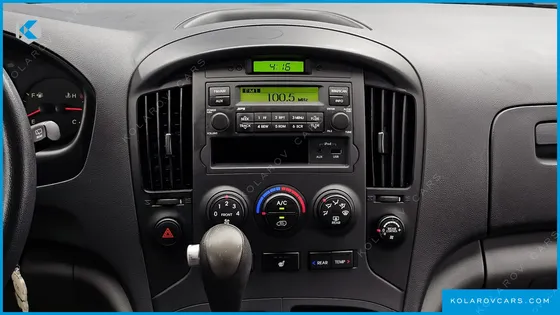 HYUNDAI STAREX 12-SEATER WAGON