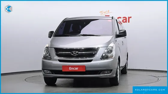HYUNDAI STAREX 12-SEATER WAGON