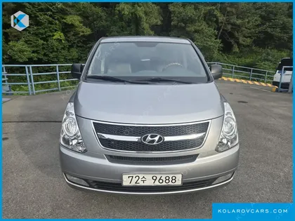 HYUNDAI STAREX 12-SEATER WAGON