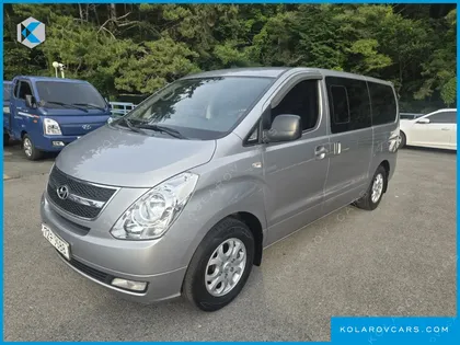 HYUNDAI STAREX 12-SEATER WAGON