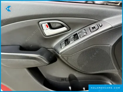 HYUNDAI TUCSON DIESEL(E-VGT) 2WD