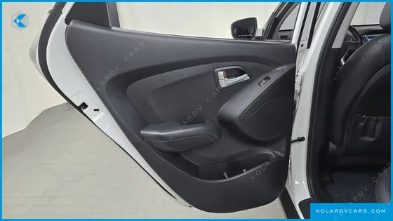 HYUNDAI TUCSON DIESEL(E-VGT) 2WD