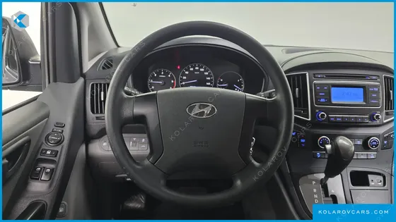 HYUNDAI STAREX 12-SEATER WAGON