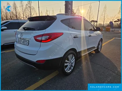 HYUNDAI TUCSON DIESEL(E-VGT) 2WD