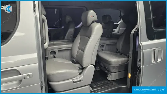 HYUNDAI STAREX 12-SEATER WAGON