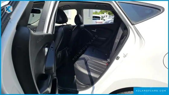 HYUNDAI TUCSON DIESEL(E-VGT) 4WD