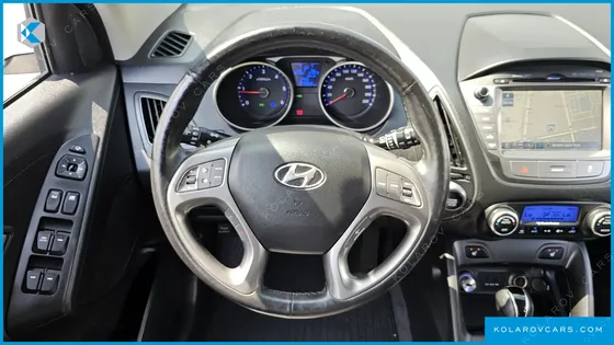 HYUNDAI TUCSON DIESEL(E-VGT) 4WD