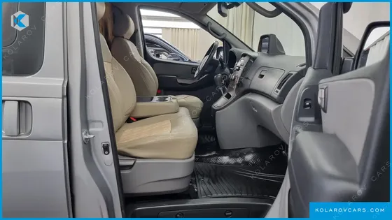 HYUNDAI STAREX CAMPING CAR