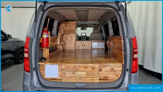 HYUNDAI STAREX CAMPING CAR