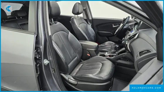 HYUNDAI TUCSON DIESEL(E-VGT) 2WD