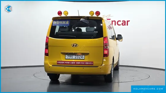 HYUNDAI STAREX GUARD CAR OF CHILDREN
