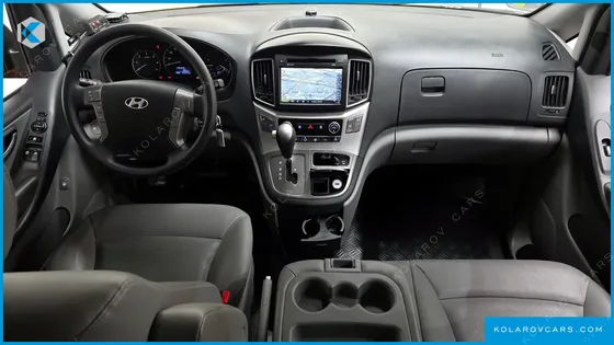 HYUNDAI STAREX GUARD CAR OF CHILDREN