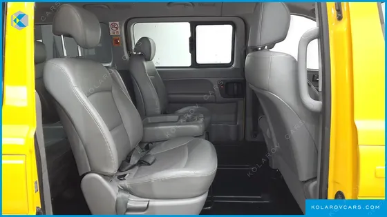 HYUNDAI STAREX GUARD CAR OF CHILDREN