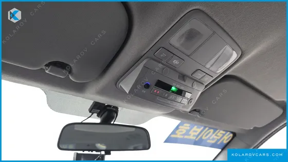 HYUNDAI STAREX GUARD CAR OF CHILDREN