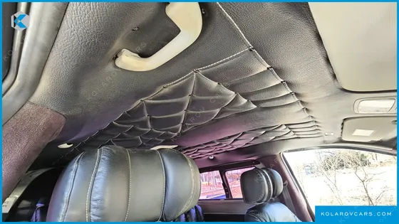 HYUNDAI STAREX 5-SEATER VAN
