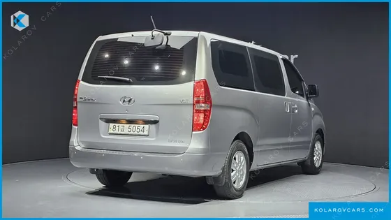HYUNDAI STAREX 3-SEATER VAN