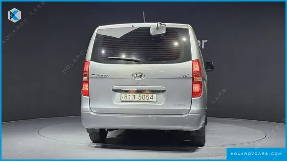 HYUNDAI STAREX 3-SEATER VAN