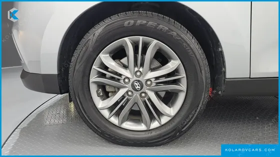 HYUNDAI TUCSON DIESEL(E-VGT) 2WD