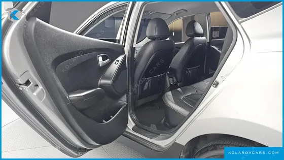 HYUNDAI TUCSON DIESEL(E-VGT) 2WD