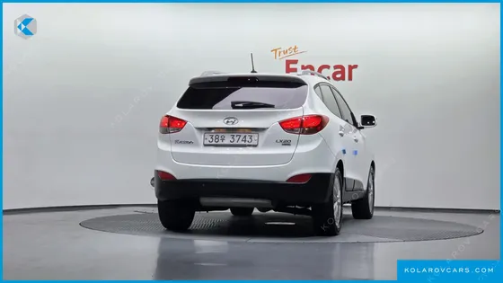 HYUNDAI TUCSON DIESEL 2WD LX20