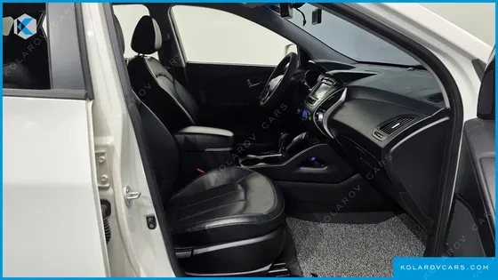 HYUNDAI TUCSON DIESEL 2WD LX20