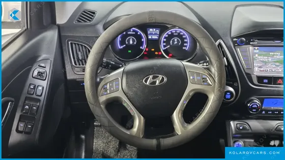 HYUNDAI TUCSON DIESEL 2WD LX20