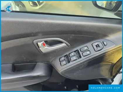HYUNDAI TUCSON DIESEL(E-VGT) 2WD